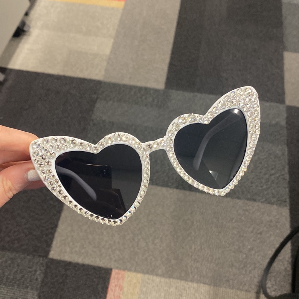 Bachelorette heart glasses. Rhinestone crystals
